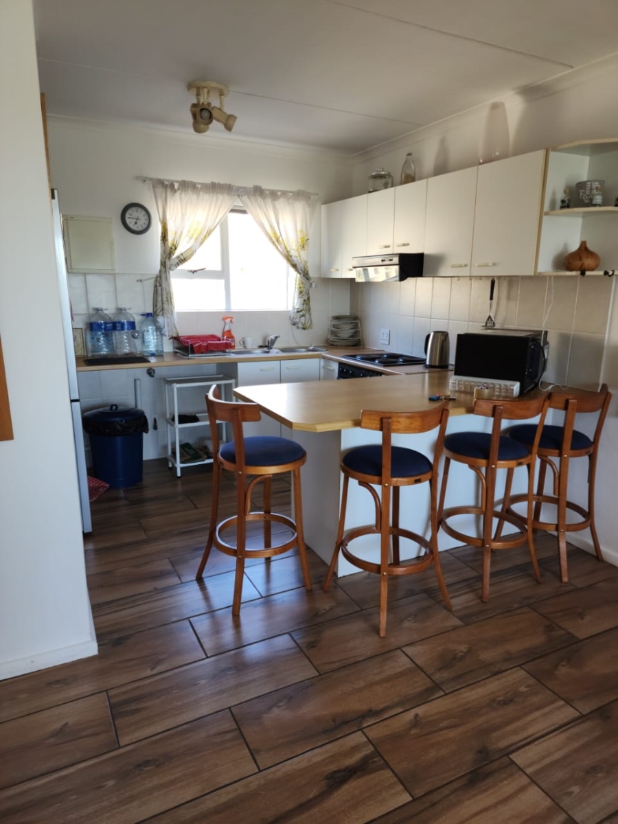 To Let 2 Bedroom Property for Rent in Big Bay Western Cape